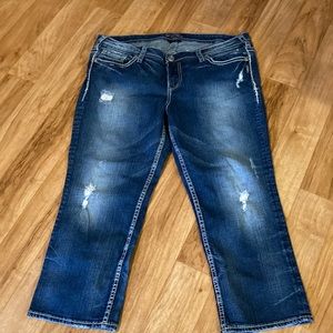 Silver jeans, size 16, length 23